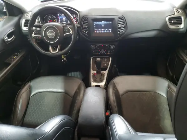 3C4NJDBB7KT662172 2019 JEEP COMPASS - Image 8
