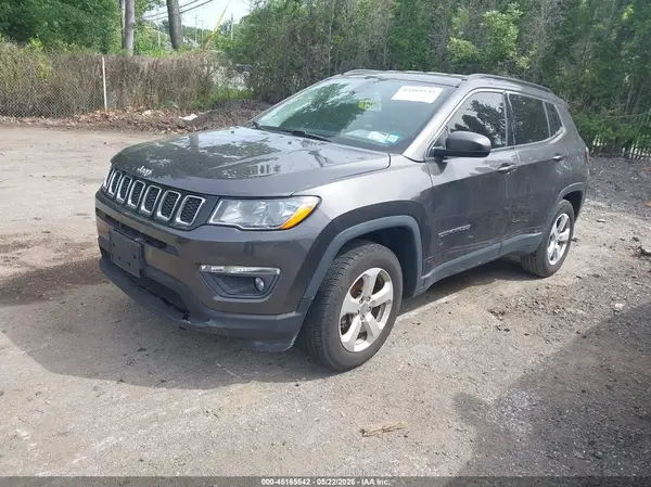 3C4NJDBB7KT670112 2019 JEEP COMPASS - Image 2