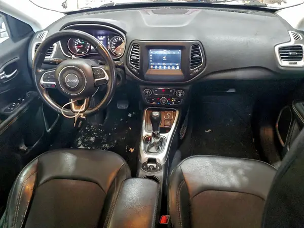 3C4NJDBB7KT670269 2019 JEEP COMPASS - Image 8