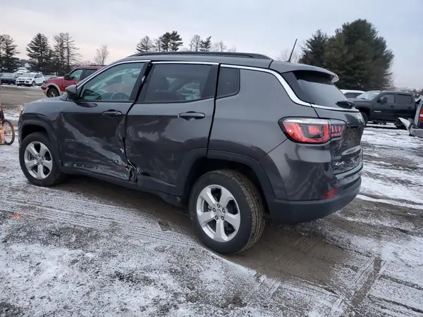 3C4NJDBB7KT670482 2019 JEEP COMPASS - Image 2