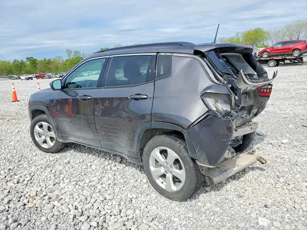 3C4NJDBB7KT678792 2019 JEEP COMPASS - Image 2