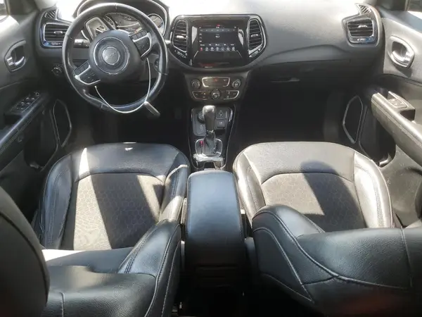 3C4NJDBB7KT682521 2019 JEEP COMPASS - Image 8
