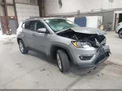 3C4NJDBB7KT683409 2019 JEEP COMPASS