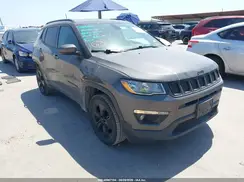 3C4NJDBB7KT689579 2019 JEEP COMPASS