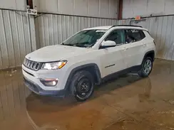 3C4NJDBB7KT697181 2019 JEEP COMPASS