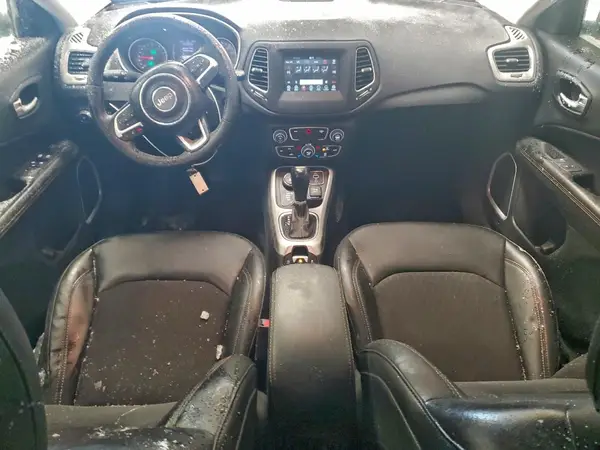 3C4NJDBB7KT697181 2019 JEEP COMPASS - Image 8
