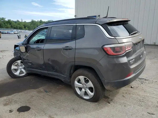 3C4NJDBB7KT755001 2019 JEEP COMPASS - Image 2