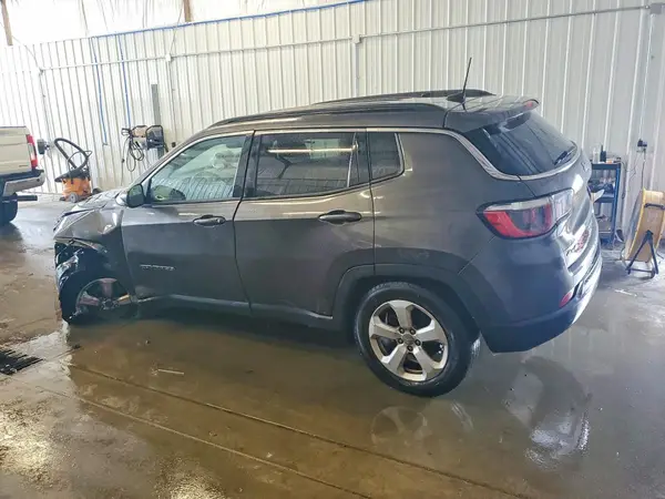 3C4NJDBB7KT786748 2019 JEEP COMPASS - Image 2