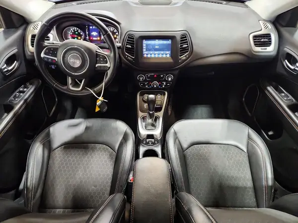 3C4NJDBB7KT800776 2019 JEEP COMPASS - Image 8