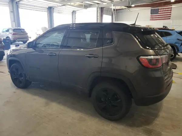 3C4NJDBB7KT807145 2019 JEEP COMPASS - Image 2