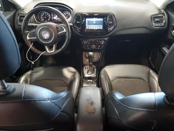 3C4NJDBB7KT807145 2019 JEEP COMPASS - Image 8