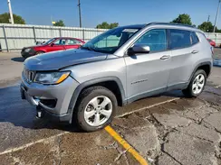 3C4NJDBB7KT818310 2019 JEEP COMPASS