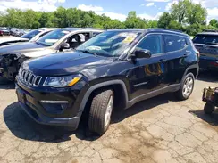 3C4NJDBB7KT828027 2019 JEEP COMPASS