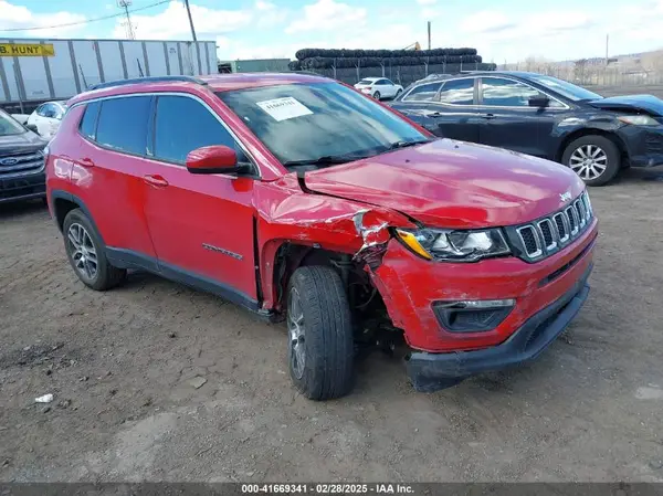 3C4NJDBB7KT828772 2019 JEEP COMPASS - Image 1