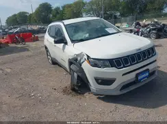 3C4NJDBB7KT836242 2019 JEEP COMPASS