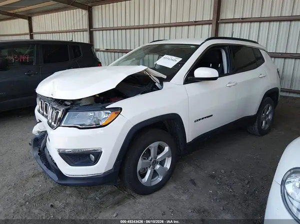 3C4NJDBB7LT100645 2020 JEEP COMPASS - Image 2