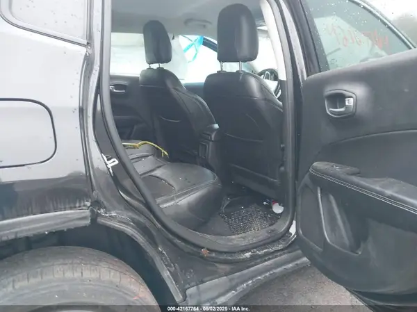 3C4NJDBB7LT100998 2020 JEEP COMPASS - Image 8