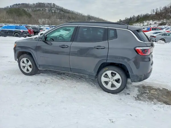 3C4NJDBB7LT132348 2020 JEEP COMPASS - Image 2