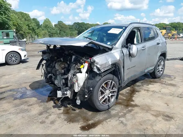3C4NJDBB7LT139350 2020 JEEP COMPASS - Image 2