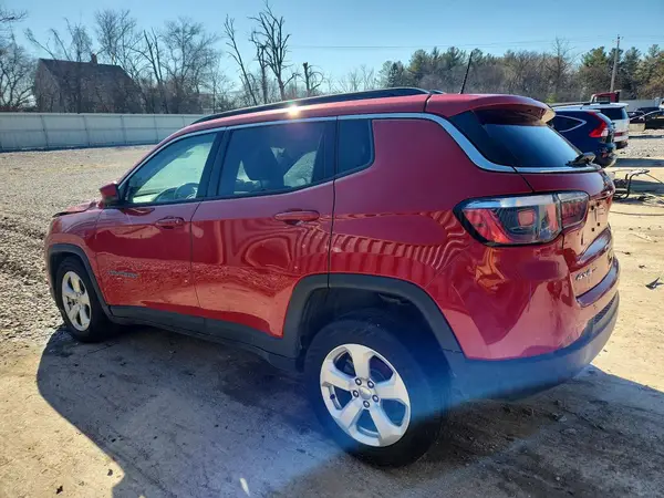 3C4NJDBB7LT145486 2020 JEEP COMPASS - Image 2