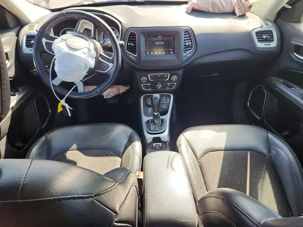3C4NJDBB7LT145486 2020 JEEP COMPASS - Image 8