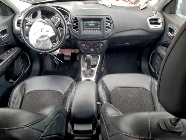 3C4NJDBB7LT148310 2020 JEEP COMPASS - Image 8