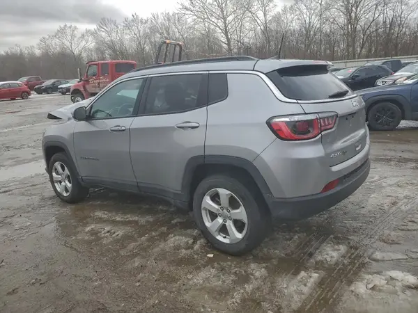 3C4NJDBB7LT148985 2020 JEEP COMPASS - Image 2