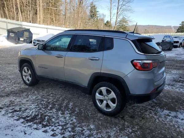 3C4NJDBB7LT149215 2020 JEEP COMPASS - Image 2