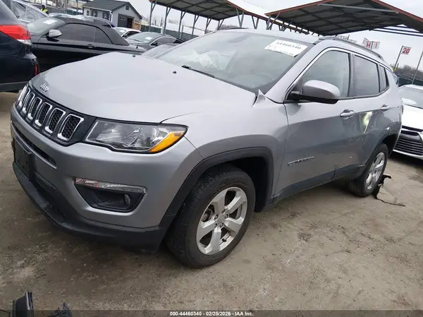 3C4NJDBB7LT153913 2020 JEEP COMPASS - Image 2