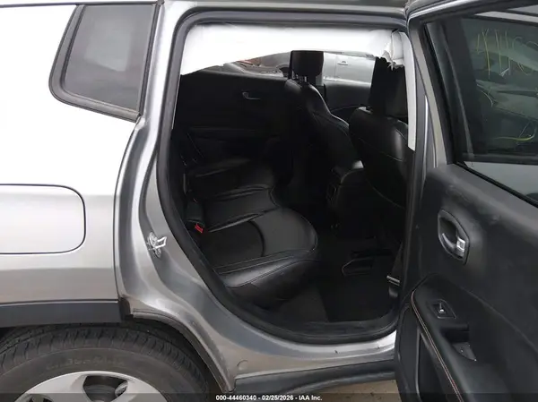3C4NJDBB7LT153913 2020 JEEP COMPASS - Image 8