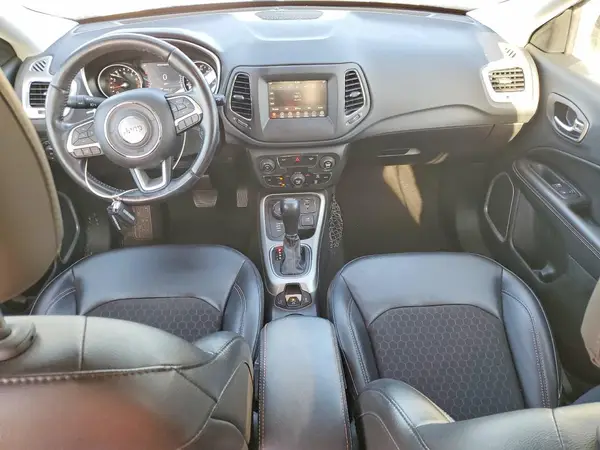 3C4NJDBB7LT168735 2020 JEEP COMPASS - Image 8