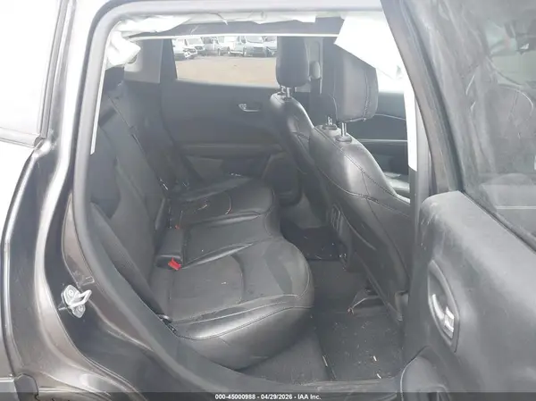 3C4NJDBB7LT197202 2020 JEEP COMPASS - Image 8