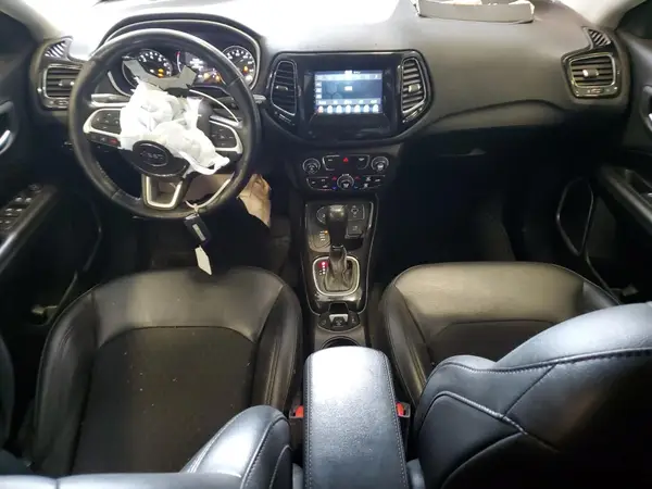 3C4NJDBB7LT209932 2020 JEEP COMPASS - Image 8