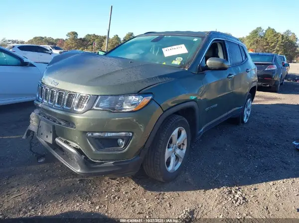 3C4NJDBB7LT225323 2020 JEEP COMPASS - Image 2