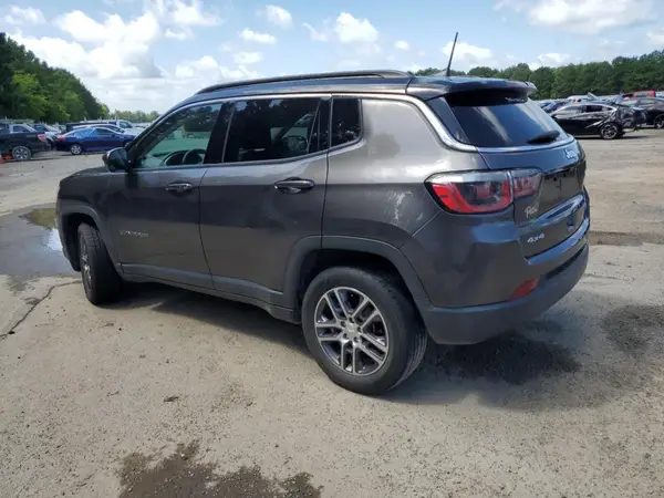 3C4NJDBB7LT228643 2020 JEEP COMPASS - Image 2