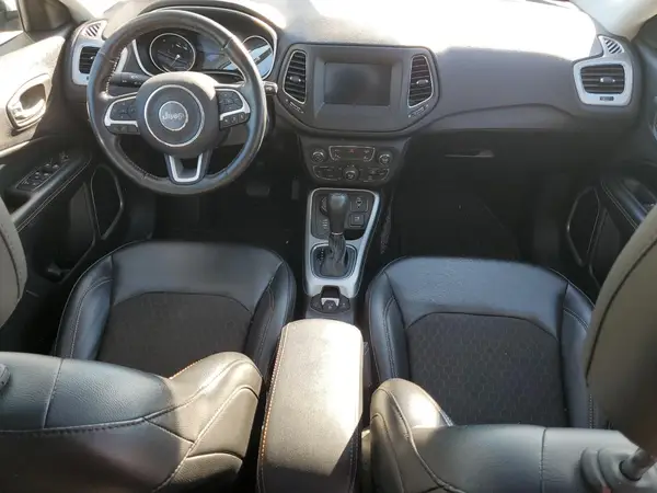 3C4NJDBB7LT228982 2020 JEEP COMPASS - Image 8