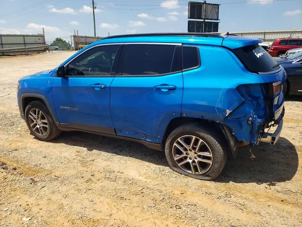 3C4NJDBB7LT251582 2020 JEEP COMPASS - Image 2
