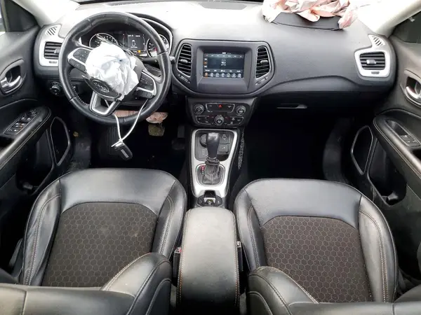 3C4NJDBB7MT504241 2021 JEEP COMPASS - Image 8