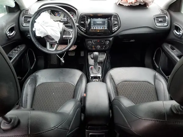 3C4NJDBB7MT517572 2021 JEEP COMPASS - Image 8