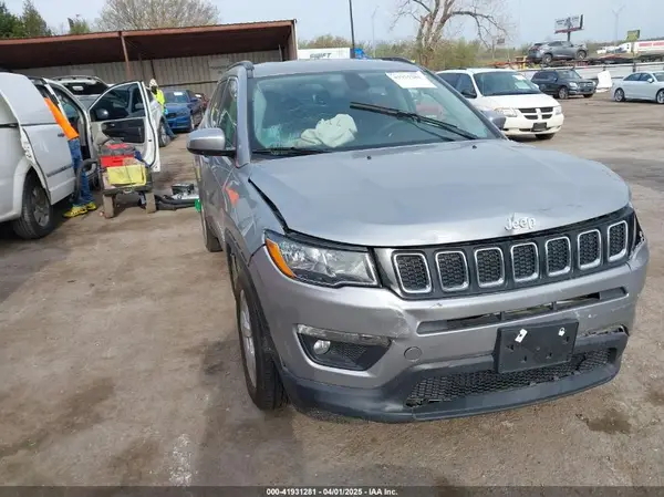 3C4NJDBB7MT517720 2021 JEEP COMPASS - Image 1