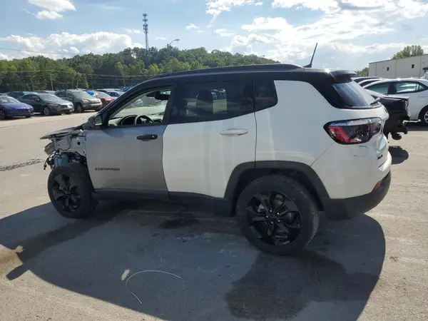 3C4NJDBB7MT544092 2021 JEEP COMPASS - Image 2