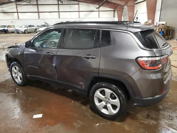 3C4NJDBB7MT558901 2021 JEEP COMPASS - Image 2