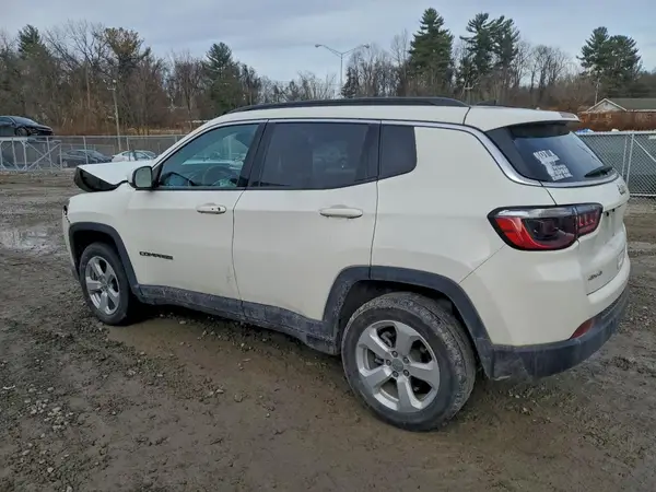 3C4NJDBB7MT562575 2021 JEEP COMPASS - Image 2