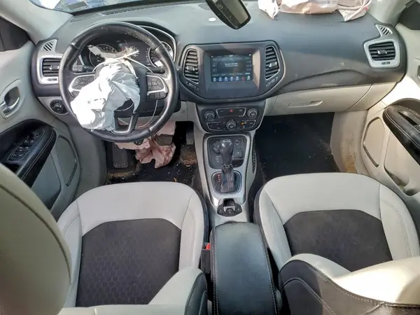 3C4NJDBB7MT562575 2021 JEEP COMPASS - Image 8