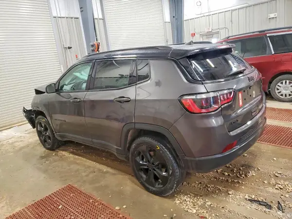 3C4NJDBB7MT565802 2021 JEEP COMPASS - Image 2