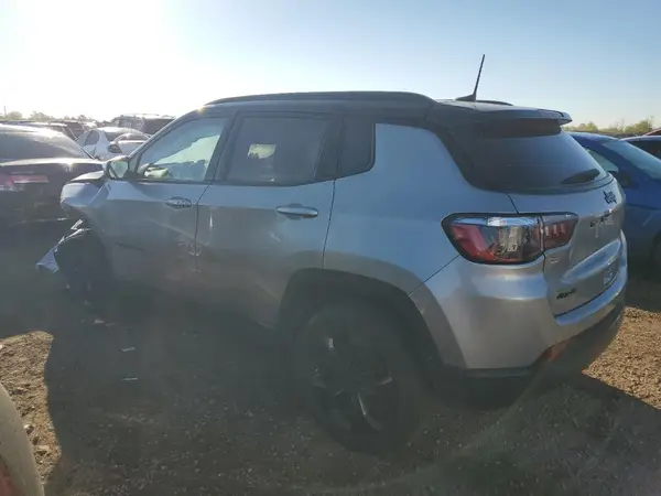 3C4NJDBB7MT586519 2021 JEEP COMPASS - Image 2