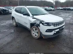 3C4NJDBB7NT116525 2022 JEEP COMPASS