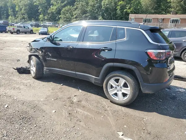 3C4NJDBB7NT118727 2022 JEEP COMPASS - Image 2