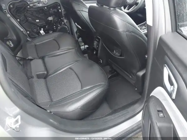 3C4NJDBB7NT133230 2022 JEEP COMPASS - Image 8