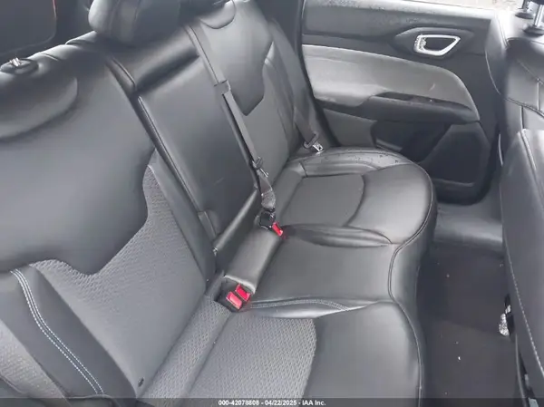 3C4NJDBB7NT144275 2022 JEEP COMPASS - Image 8